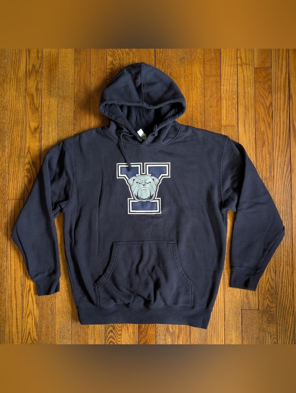 Yale University Yale Bulldogs Navy Hoodie